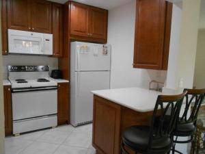 MLS #RX-11084313 img 0