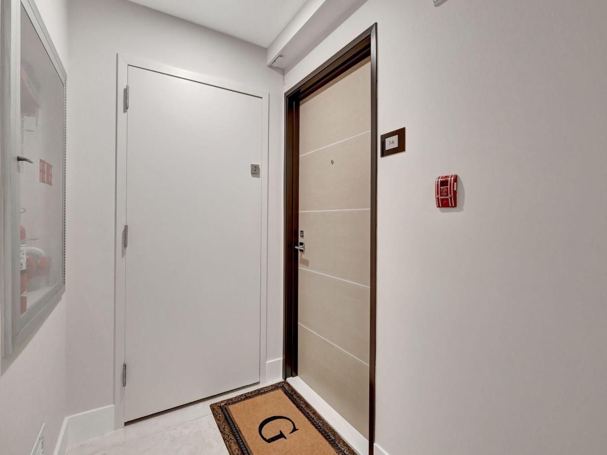 MLS #RX-11084790 img 0