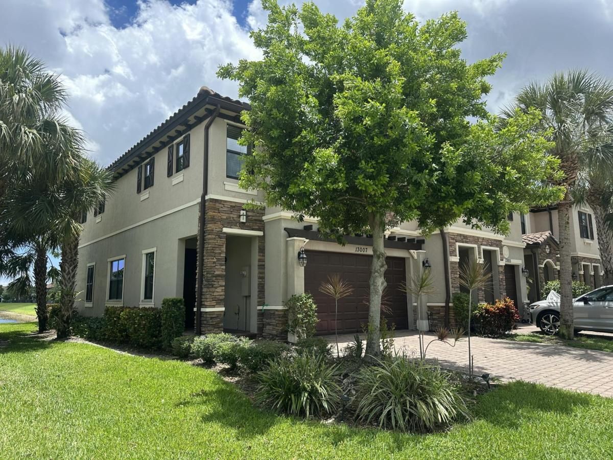 MLS #RX-11089635 img 0