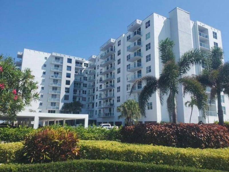 MLS #RX-11093799 img 0