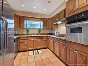 MLS #RX-11093832 img 0