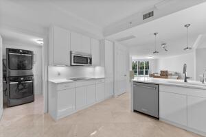 MLS #RX-11094067 img 0
