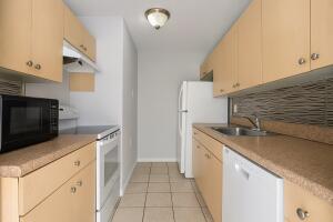 MLS #RX-11098810 img 0