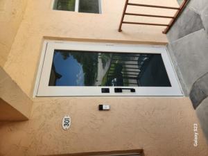 MLS #RX-11100579 img 0