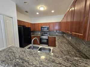 MLS #RX-11102547 img 0