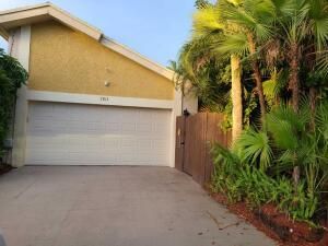 MLS #RX-11103941 img 0