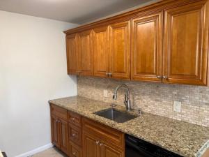 MLS #RX-11103989 img 0