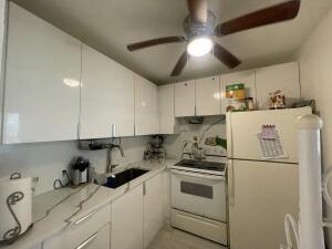 MLS #RX-11104346 img 0