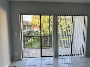 MLS #RX-11105014 img 0