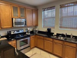 MLS #RX-11106633 img 0