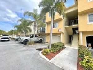 MLS #RX-11107523 img 0