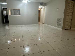 MLS #RX-11107560 img 0