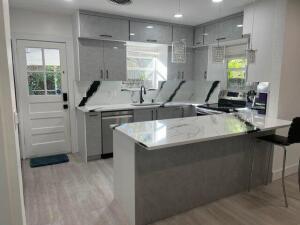 MLS #RX-11108514 img 0