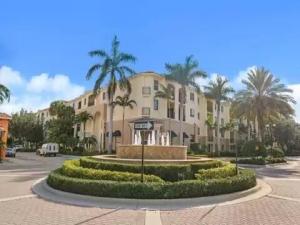 MLS #RX-11111307 img 0