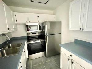 MLS #RX-11112171 img 0
