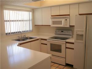 MLS #RX-11113132 img 0