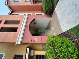 MLS #RX-11113467 img 0