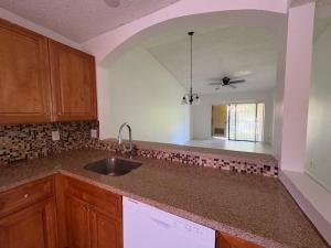 MLS #RX-11117655 img 0