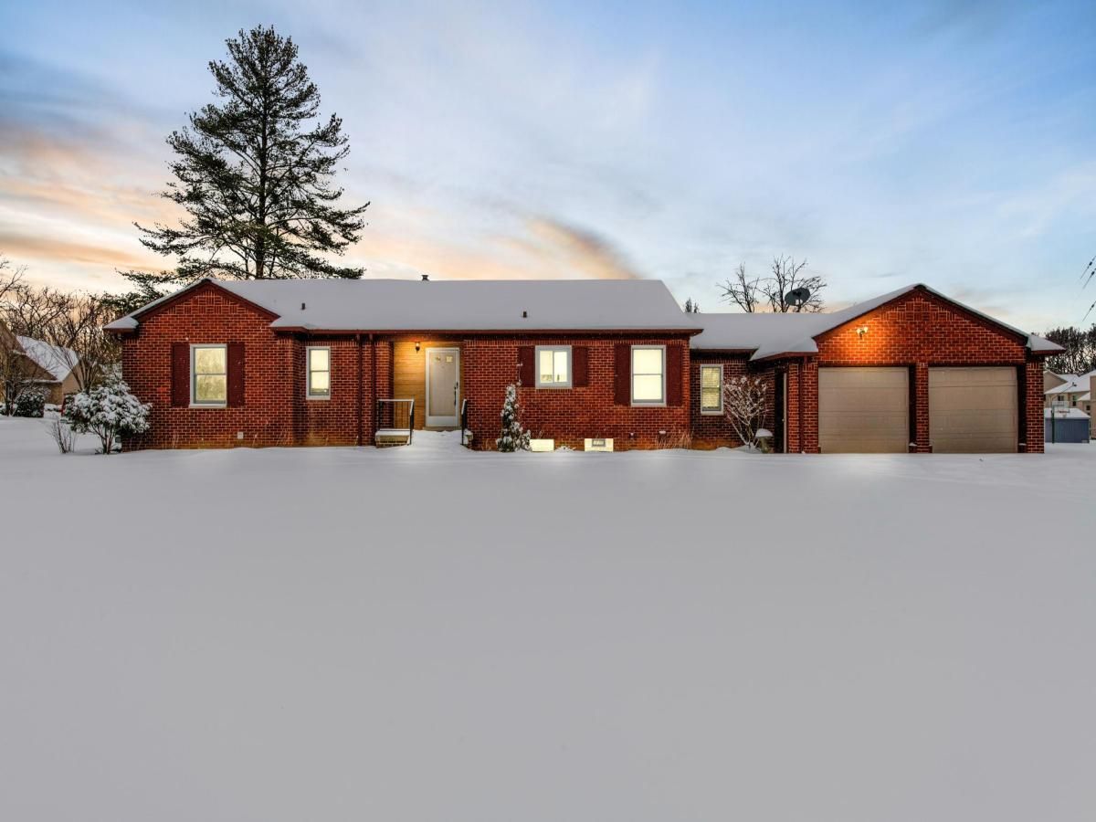 MLS #20250010459 img 0