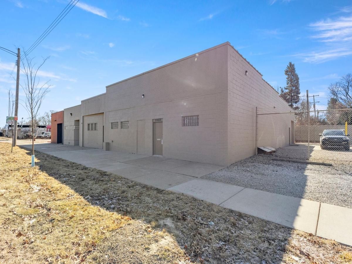 MLS #20250015970 img 0