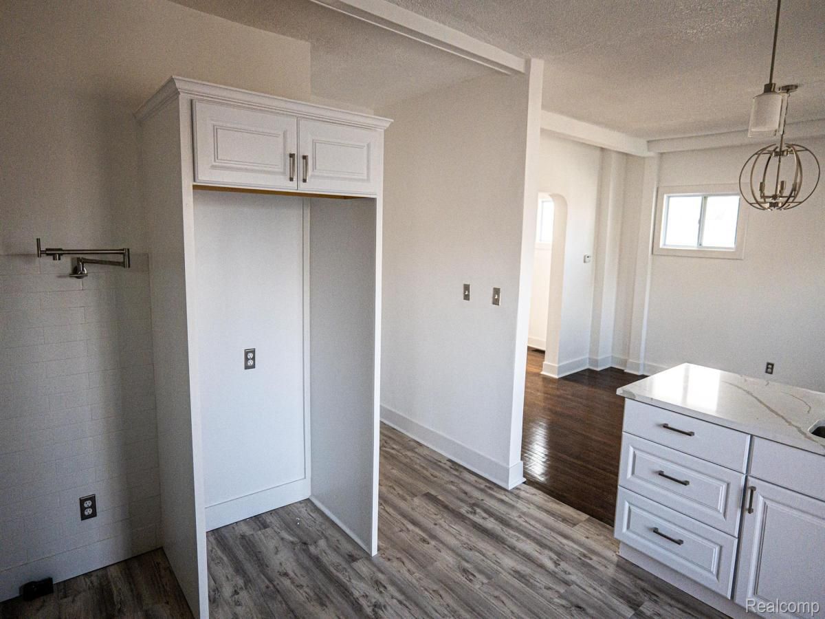 MLS #20250016462 img 0