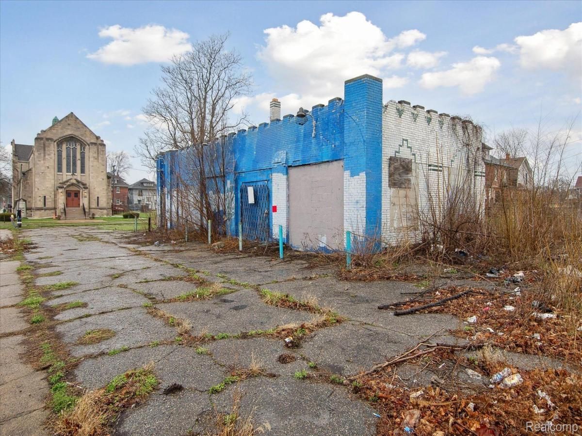 MLS #20250024213 img 0