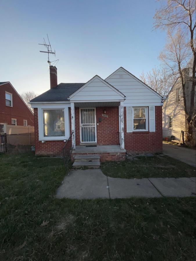 MLS #20250027780 img 0