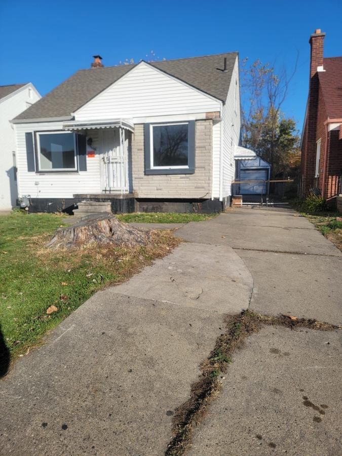 MLS #20250028243 img 0
