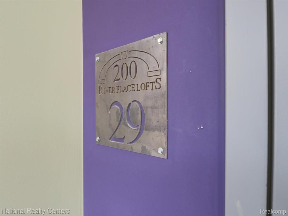 MLS #20250029310 img 0