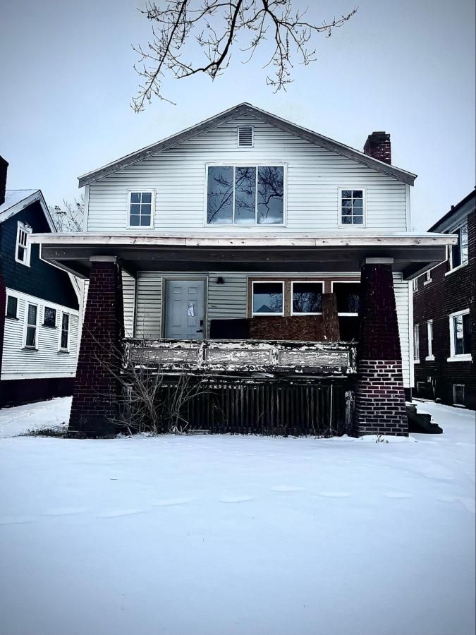MLS #20250029480 img 0