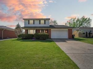 MLS #20250030633 img 0