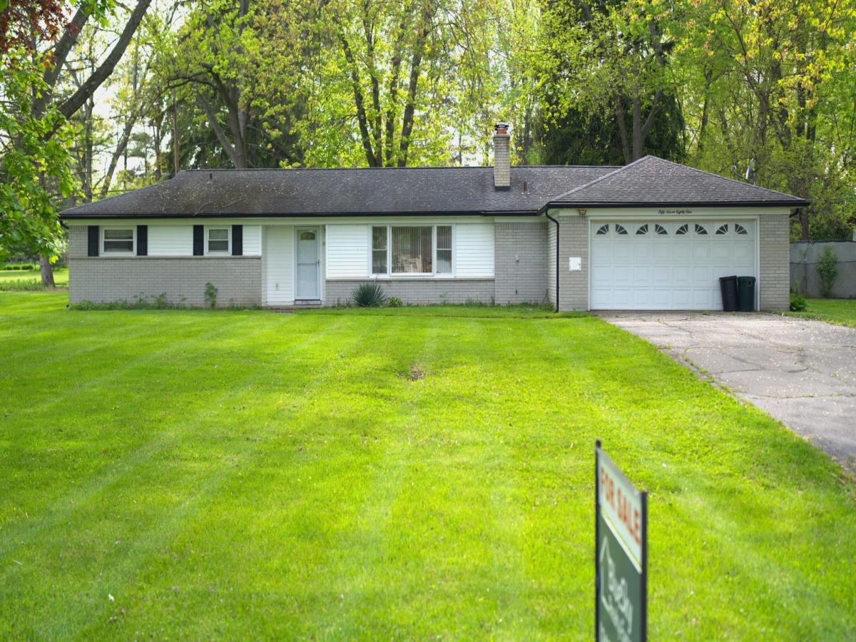 MLS #20250032066 img 0