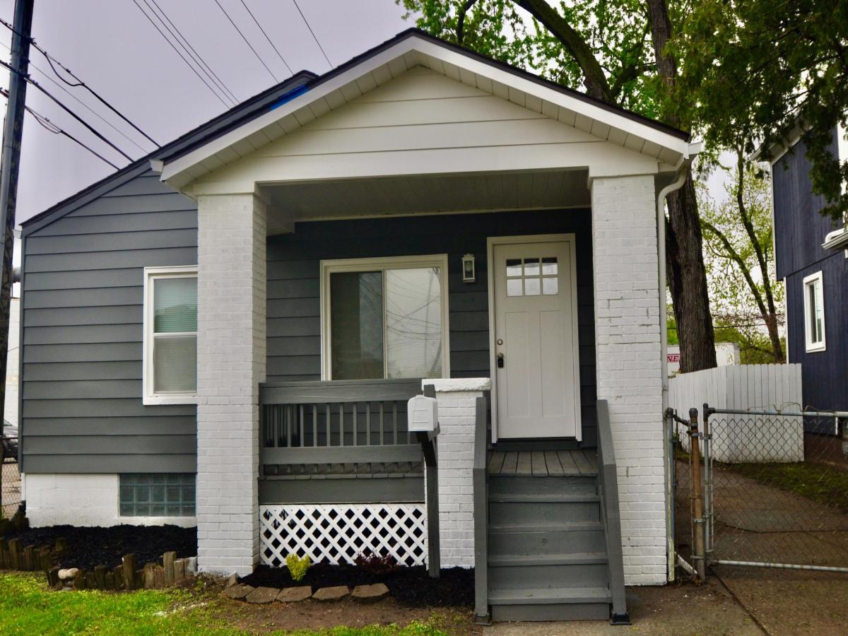 MLS #20250032449 img 0