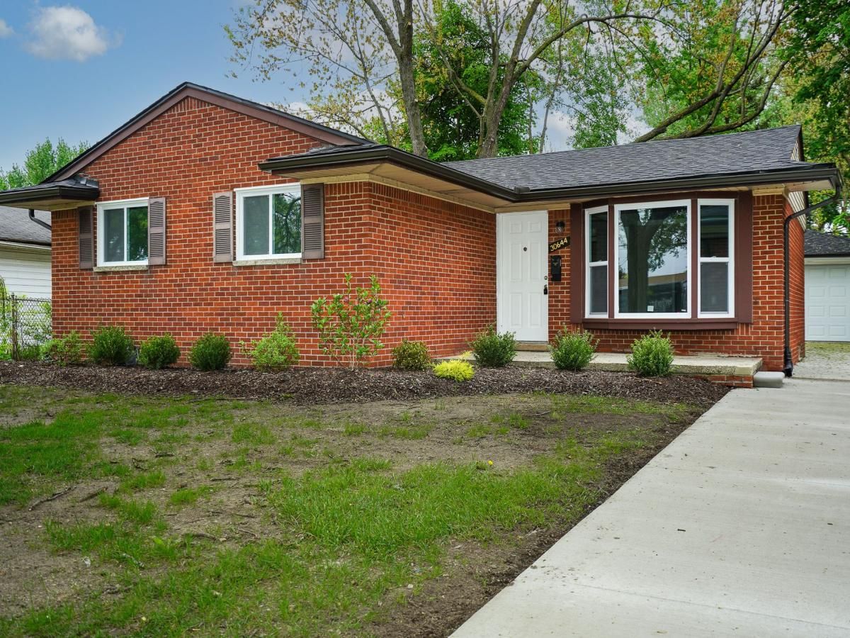 MLS #20250035682 img 0