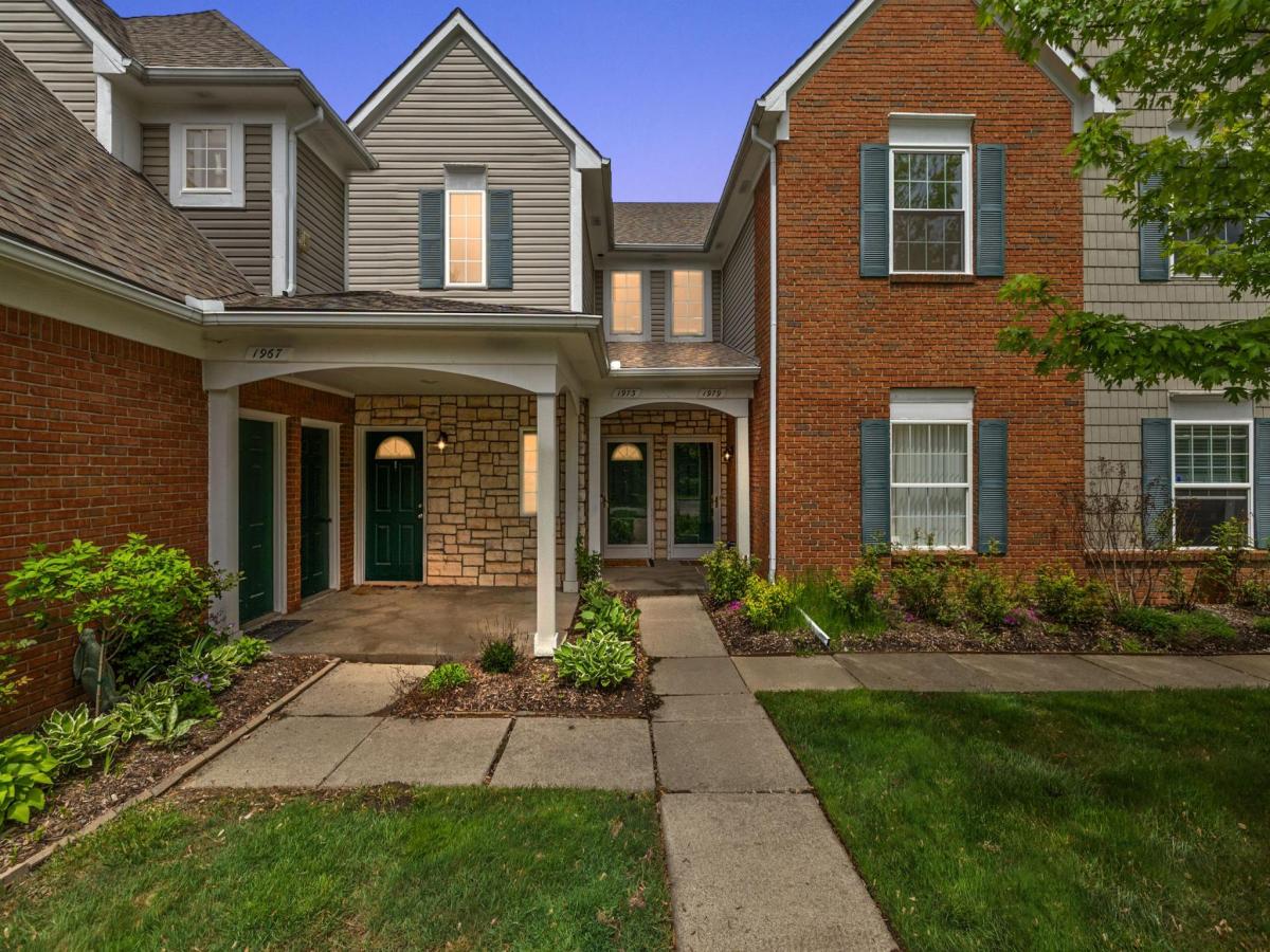 MLS #20250037432 img 0