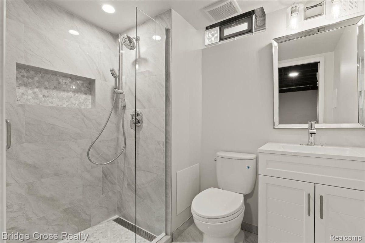MLS #20251010307 img 0