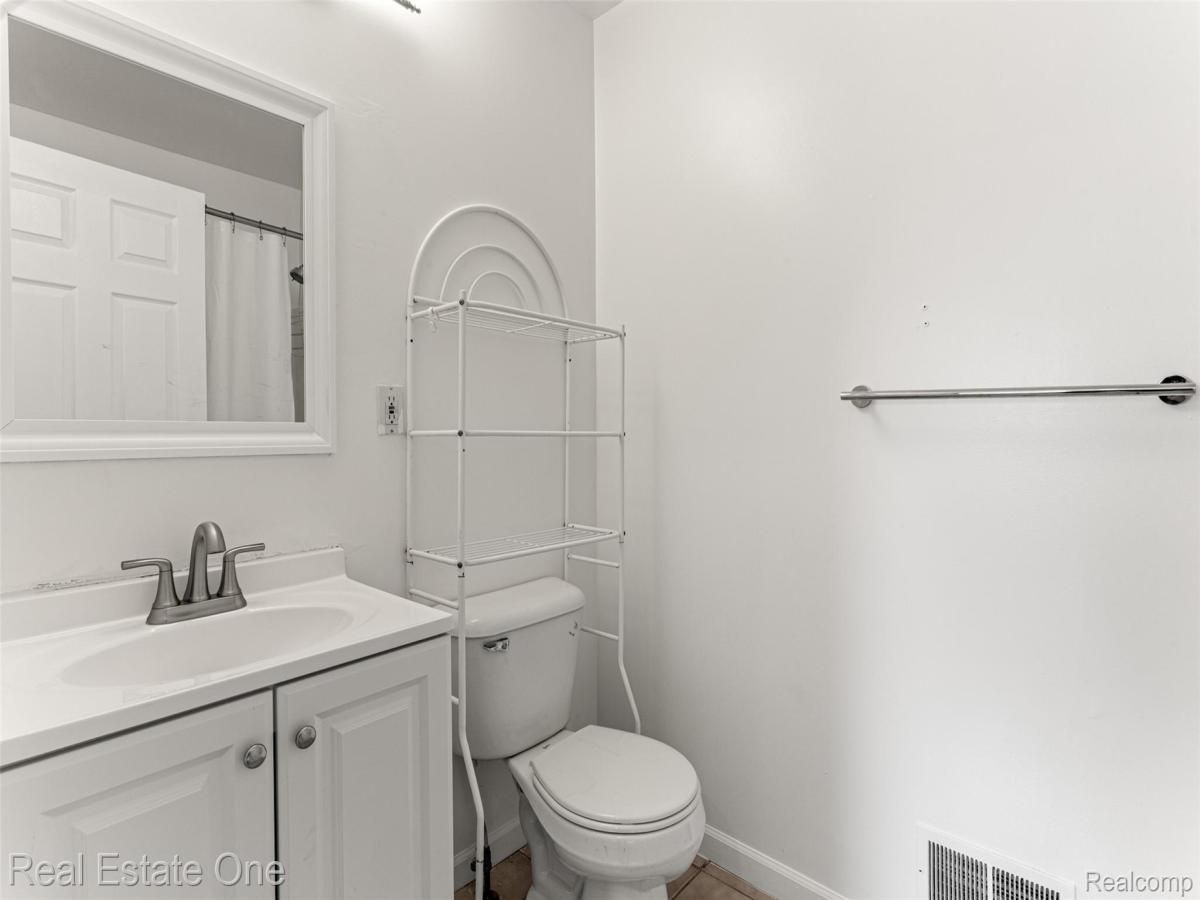 MLS #20251014949 img 0