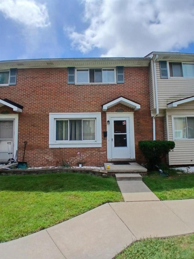 MLS #58050182327 img 0