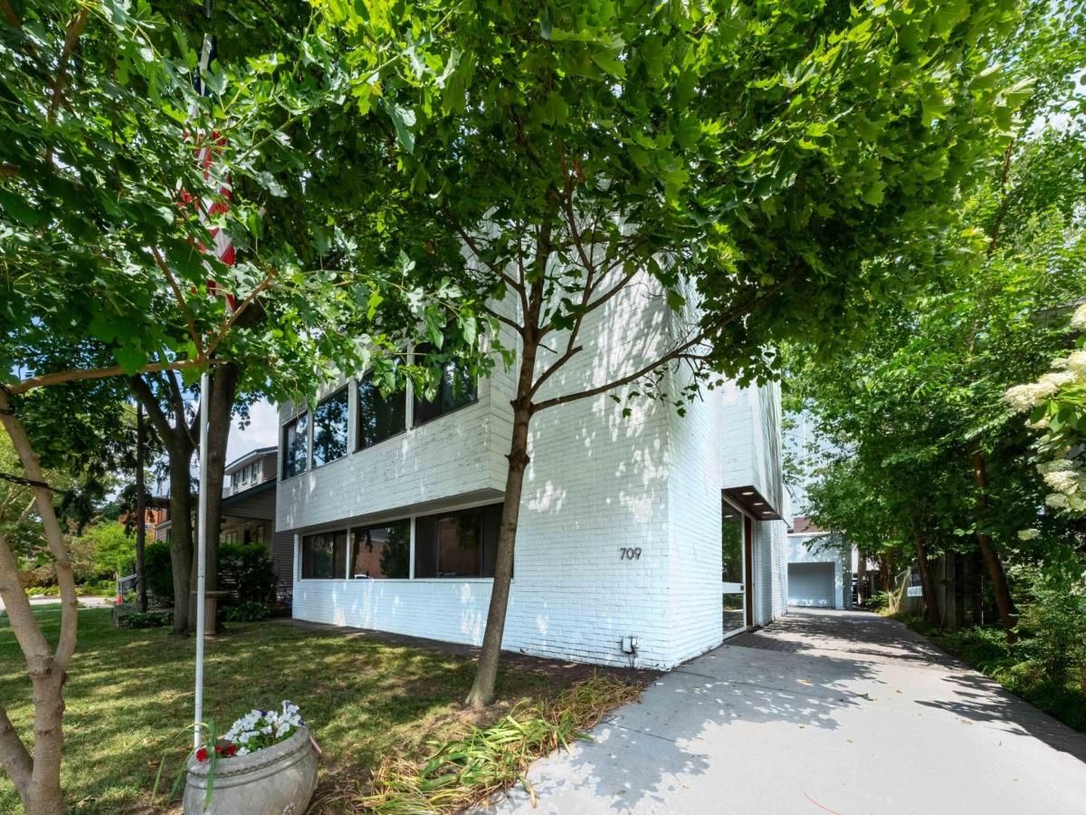 MLS #81025042127 img 0