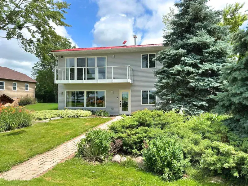 Listing picture for 7776 CUTOFF LANE in Larsen