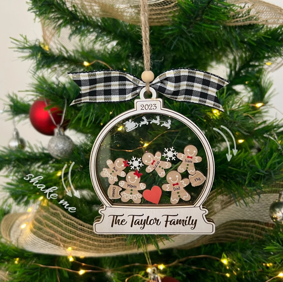Personalized Family Ornament 2023, Gingerbread Family Christmas Ornament Personalized, 4D Customized Cookie Ornament Gift for Christmas
