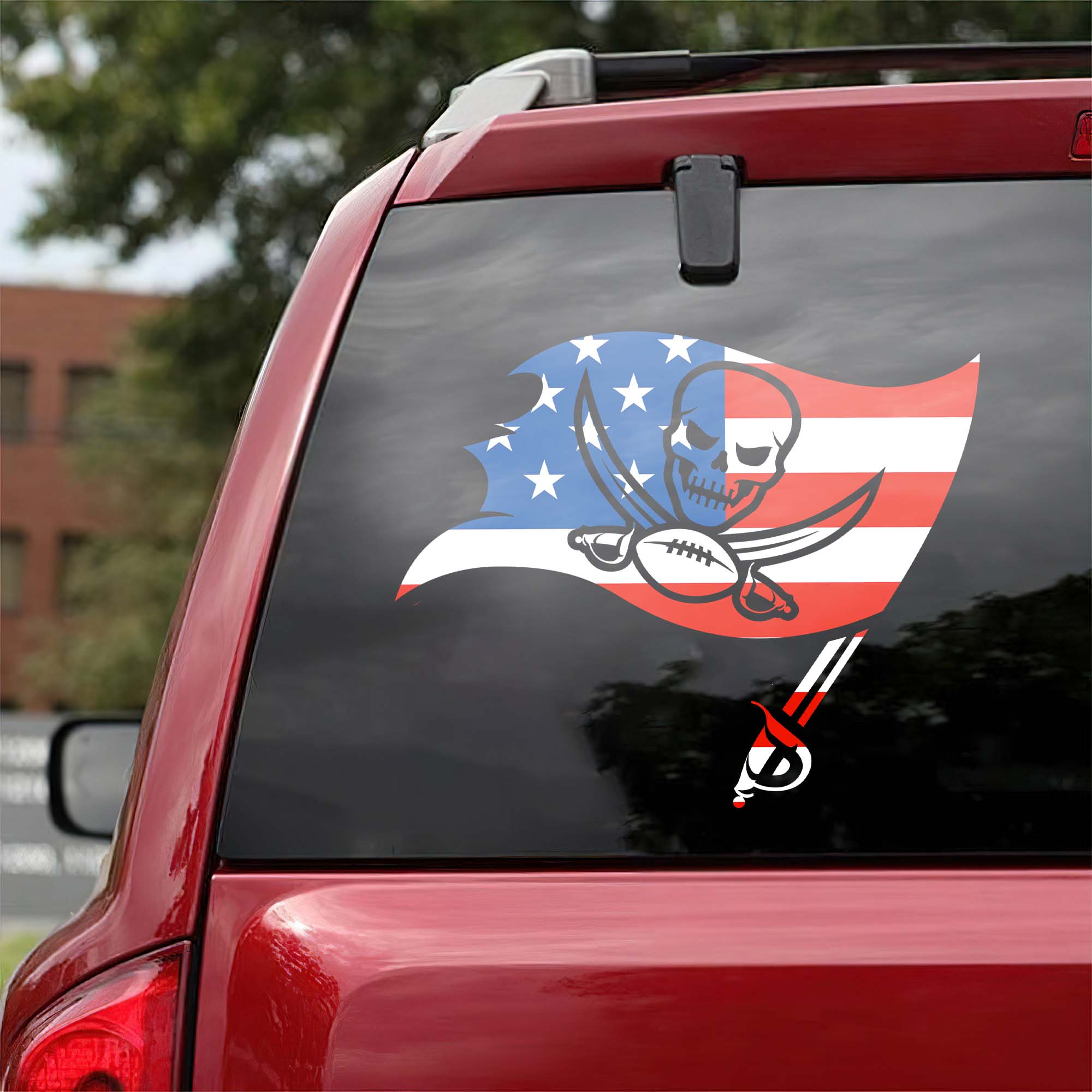 Tampa Bay Buccaneers NFL Team USA Flag Car Decal PT57977