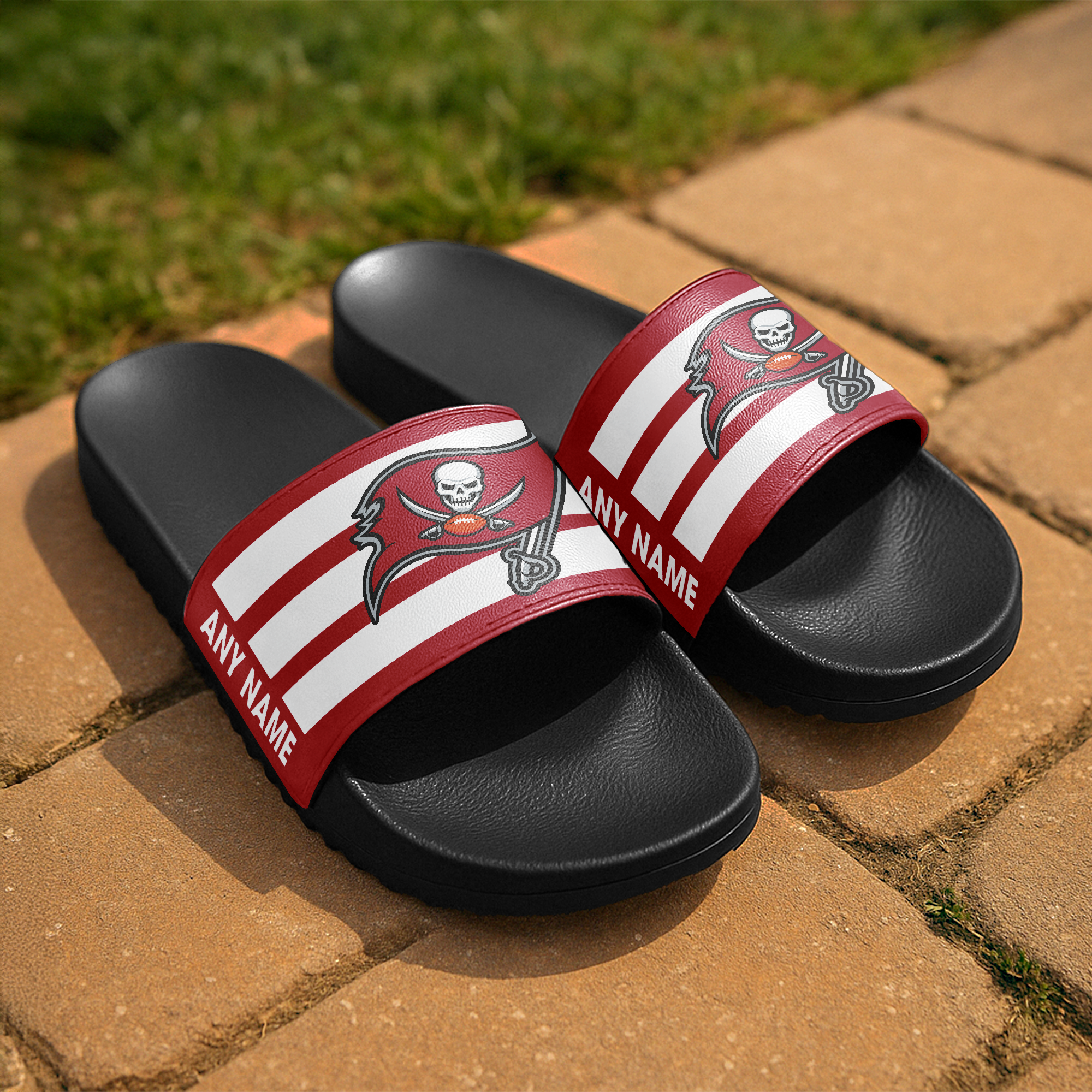 Tampa Bay Buccaneers Slide Sandals PT67094