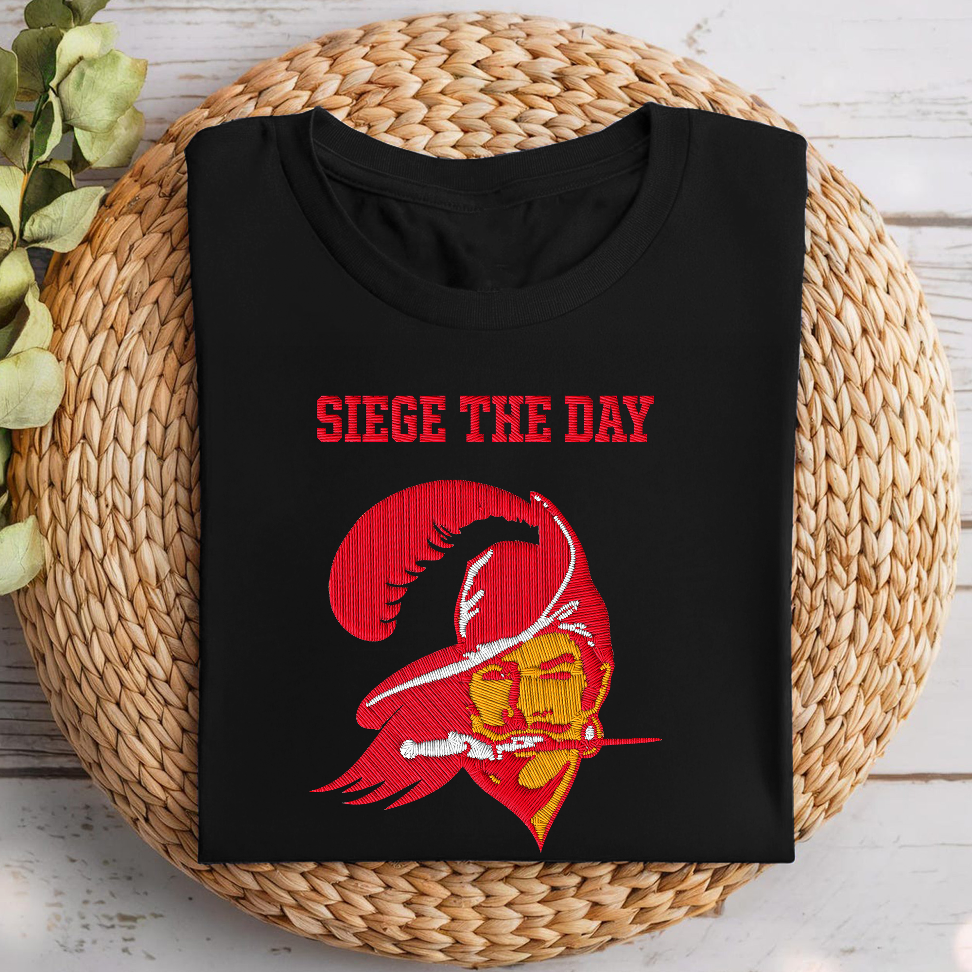 Tampa Bay Buccaneers  NFL Embroidered-Look Print Shirt PT68719