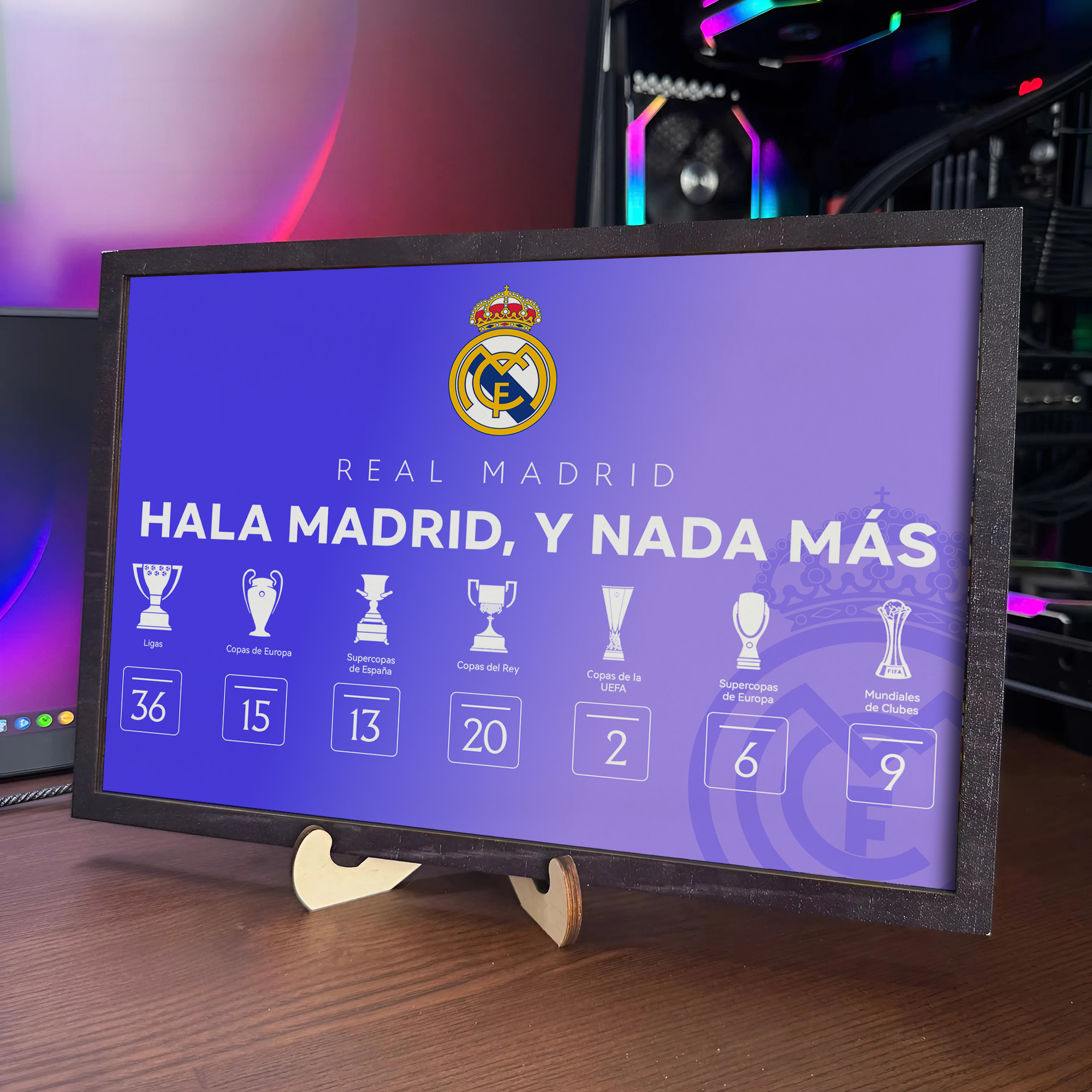 Real Madrid CF Wooden Sign With Wooden Stand PT69466