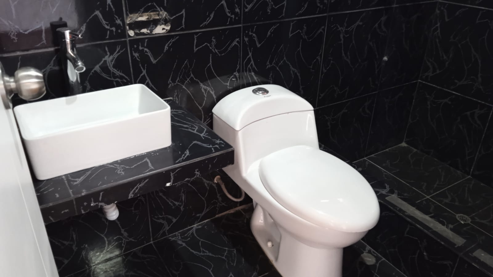 Baño dormitorio 3er. piso