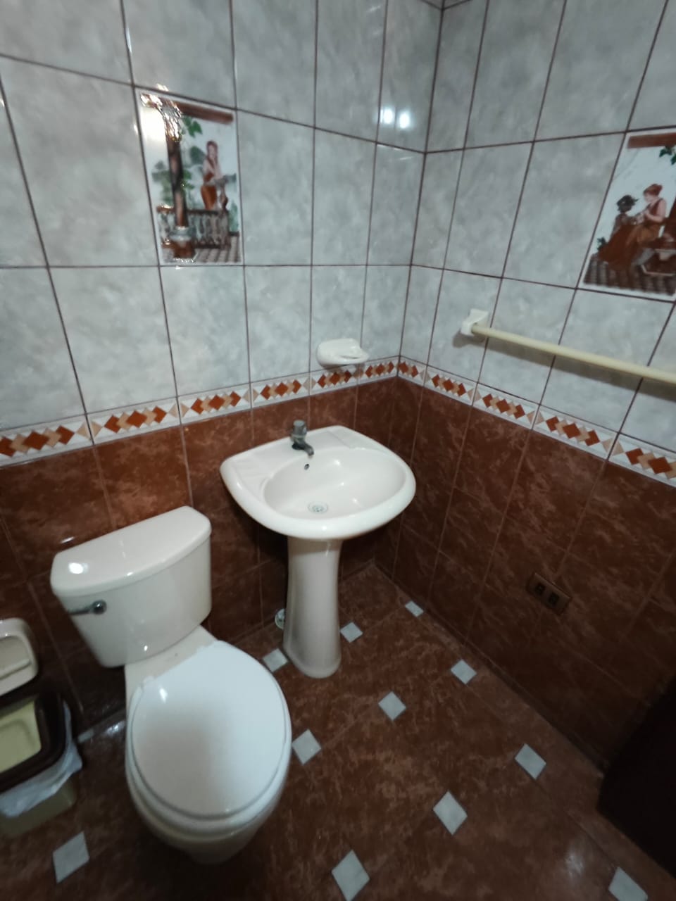 BAÑO 1