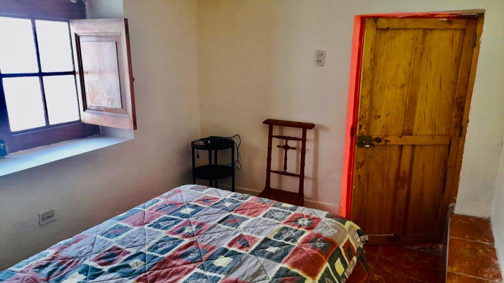 Habitación 1, Bayit Sameaj