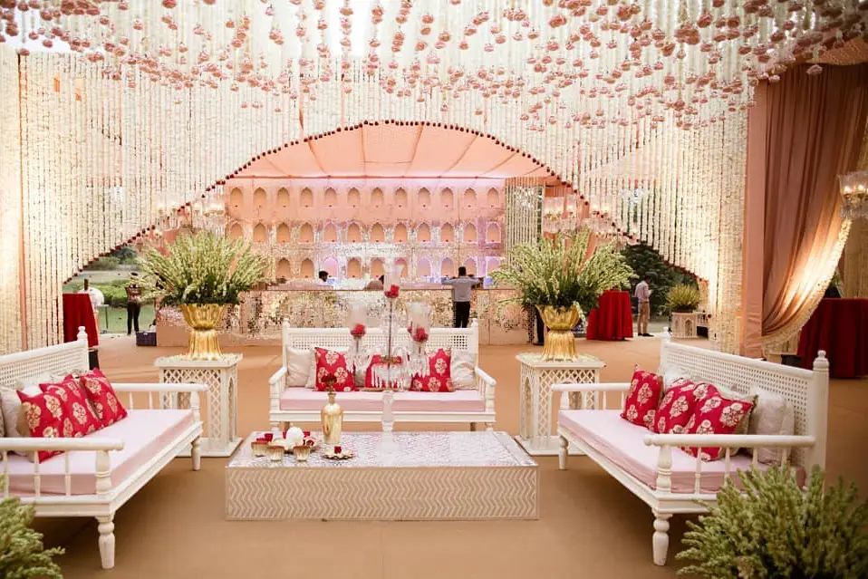 Wedding planning and event inspiration