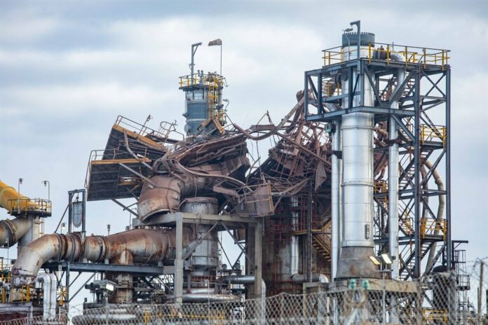 Memorial to be held for two engineers who died in Cape Town refinery blast | News24